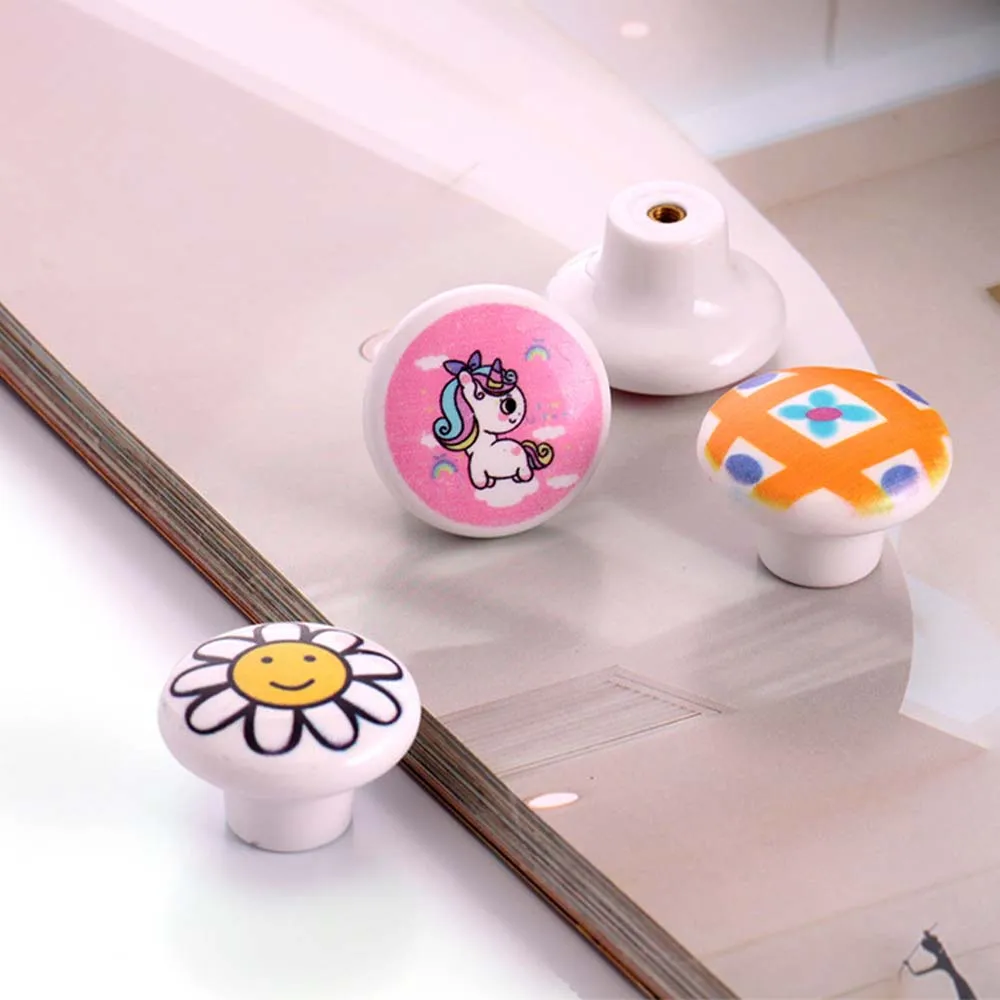 

Children's Room Wardrobe Drawer Handle Anti-collision Color Cartoon Plastic Cabinet Door Handle Tatami Kitchen Cabinet Handles