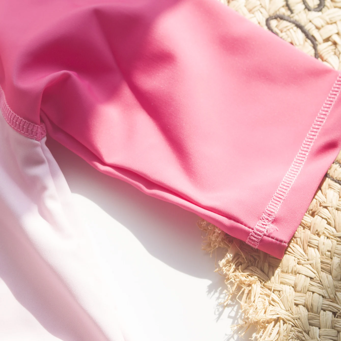 Цельный розовый купальник с фламинго для девочек от 4 до 7 лет лоскутный детская