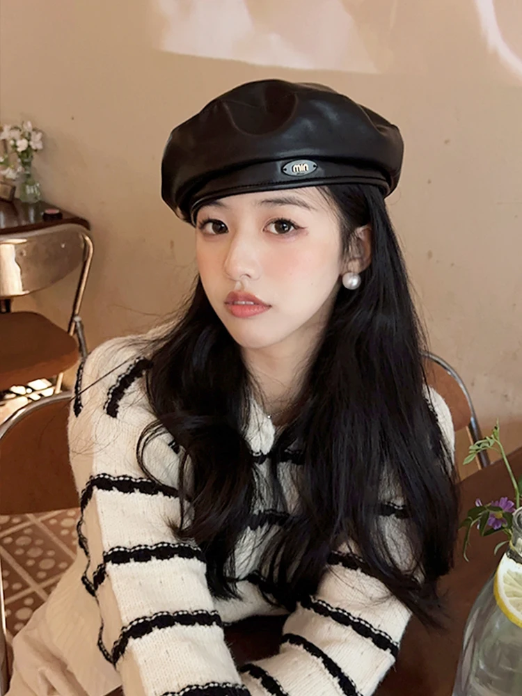 Черный берет женский осенне-зимний новый большой по окружности головы из