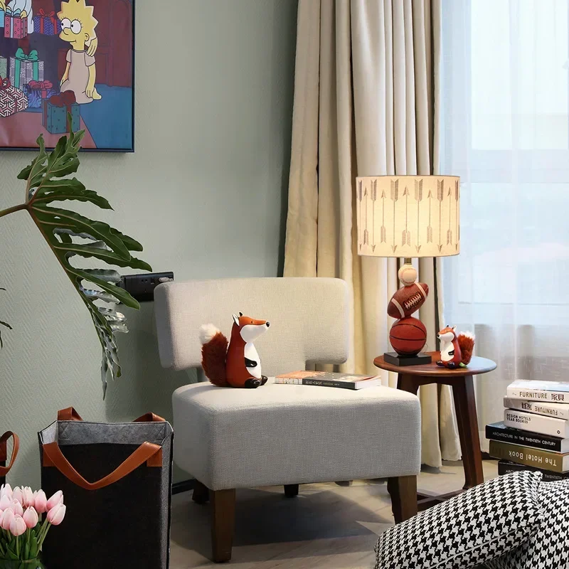 Современная настольная лампа для детской комнаты оригинальная скандинавская