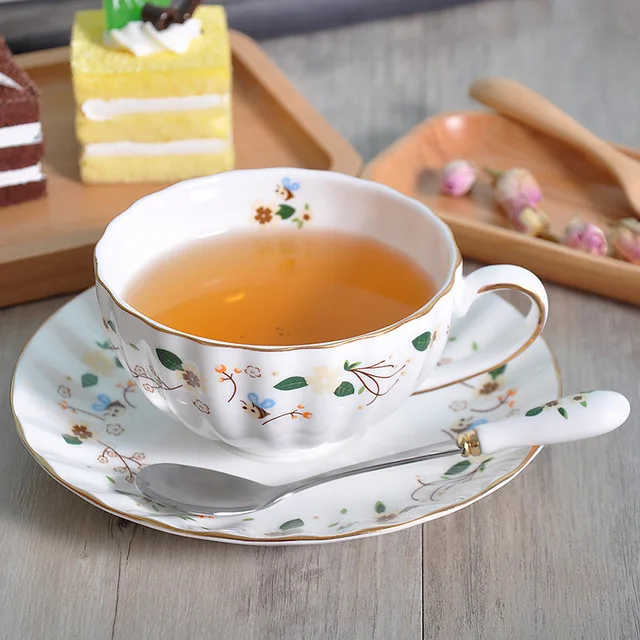 

Ceramic coffee cup and saucer set afternoon tea English pastoral floral pumpkin