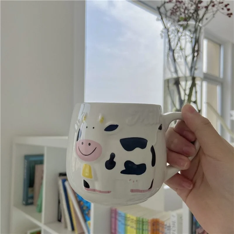 

450ml Cartoon Cute Cow Mugs Creative Embossed Ceramic Cup Coffee with Handle Large Capacity Children's Breakfast Milk Cups