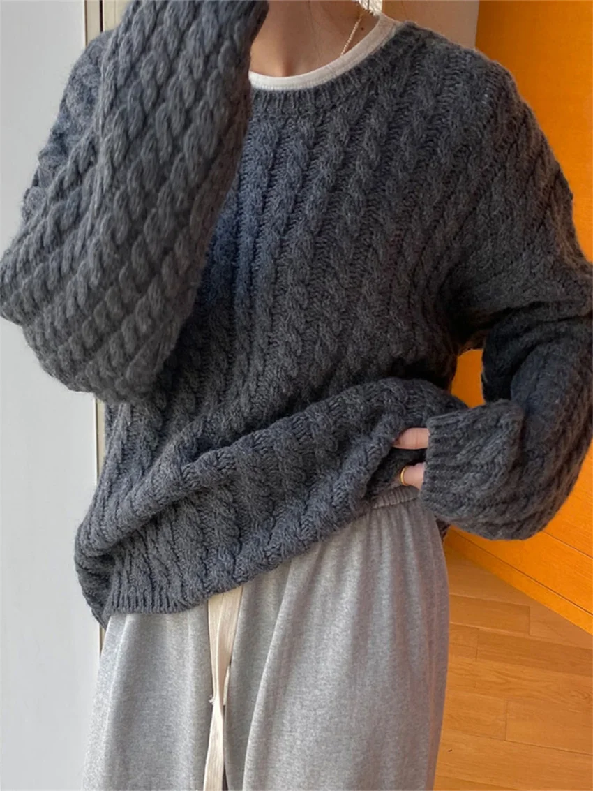 Женский трикотажный свитер в офисном стиле Alien Kitty однотонный Облегающий Свитер