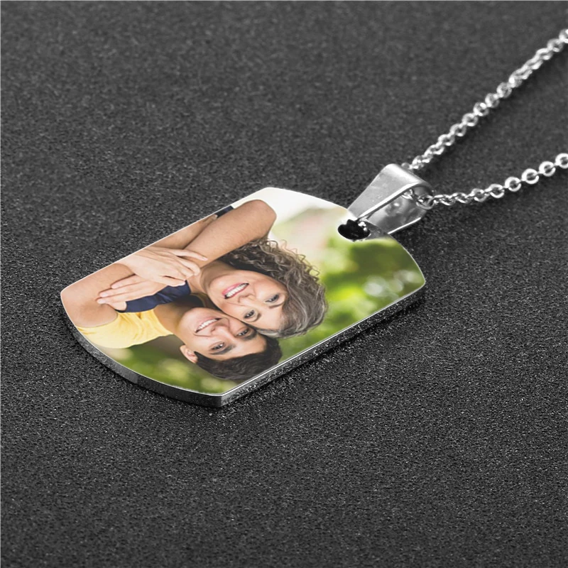 SKQIR Customized Name Photo Necklaces for Women Personalized Heart DIY Round Pendants Nameplate Tag Men Jewelry Lover Gifts |