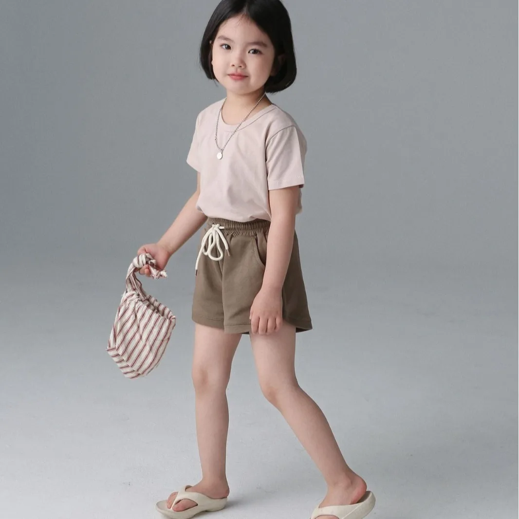 Детские трикотажные шорты для мальчиков и девочек универсальные удобные