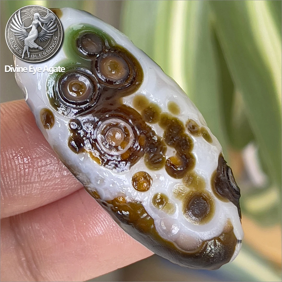 Бусины из натурального камня