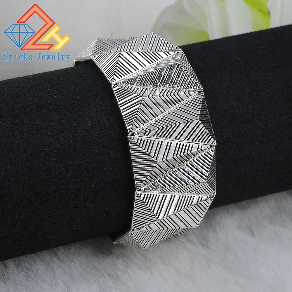 

Hot Sale Fashion Vintage Women's Bracelet Retro Style Tibet Silver Color Zinc Alloy Ladies Jewelry Accessories