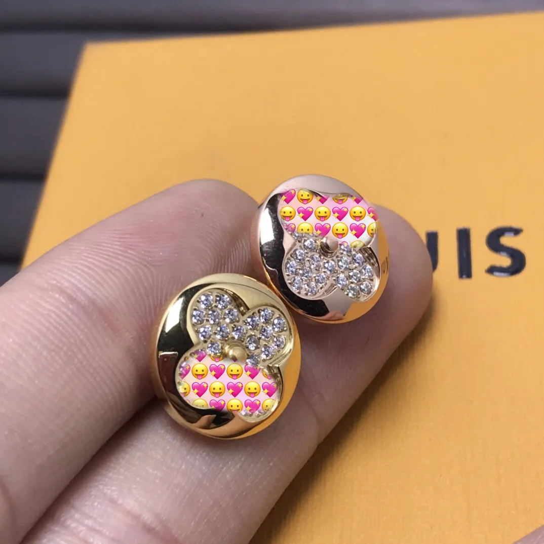 

l------V-----Earrings
