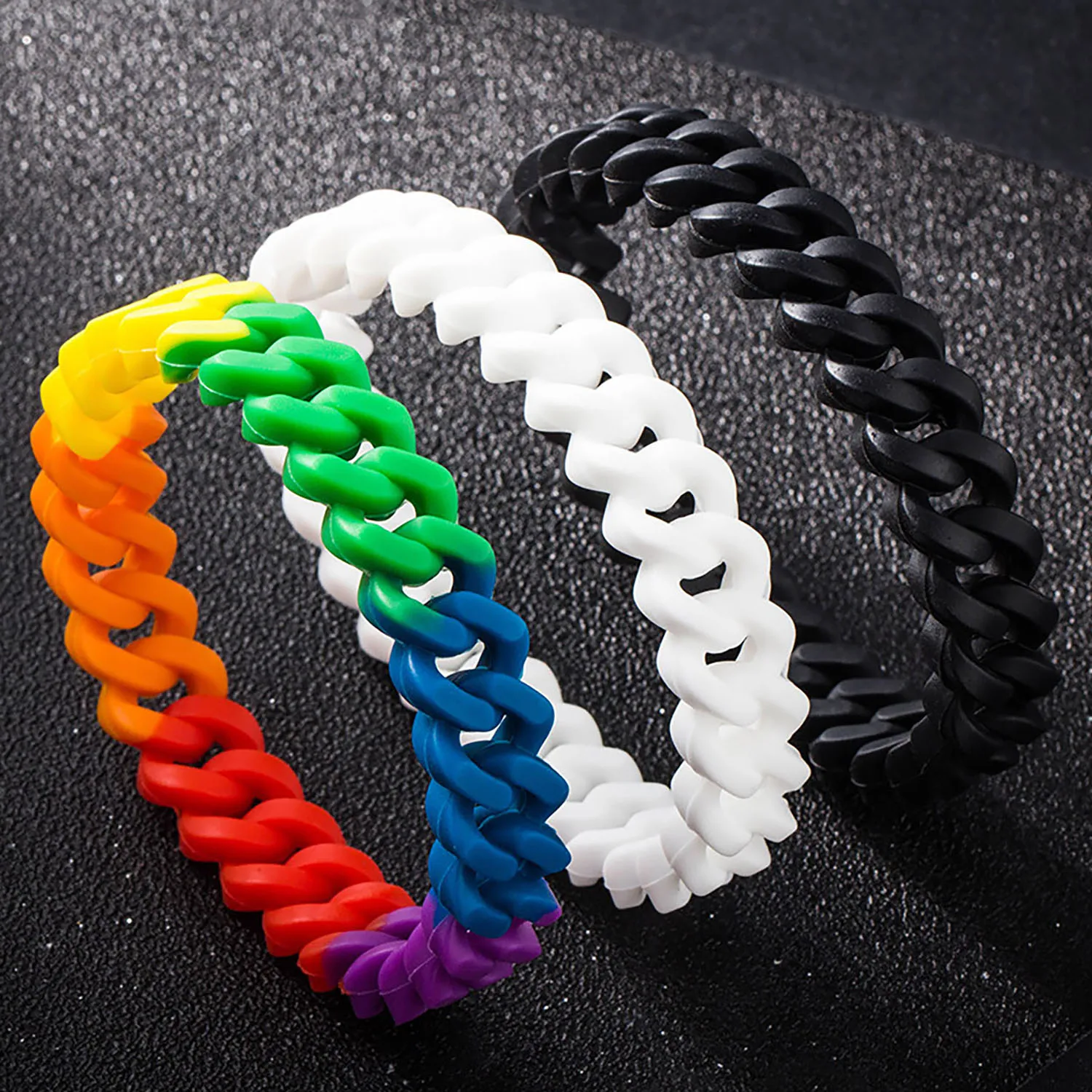 

Fashion Adult Sports Bracelet Chain Silicone Twist Colorful Women Men Outdoor Wristband Elasticity Student Trend Gift Teenager