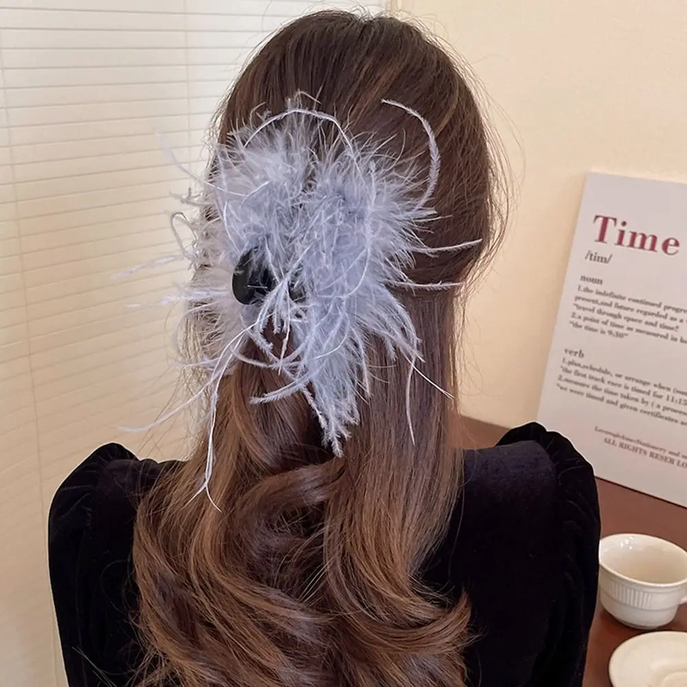 

Новогодние головные уборы, свадебные головные уборы, пушистые аксессуары для волос в Корейском стиле, женская заколка для волос, заколка для волос с перьями