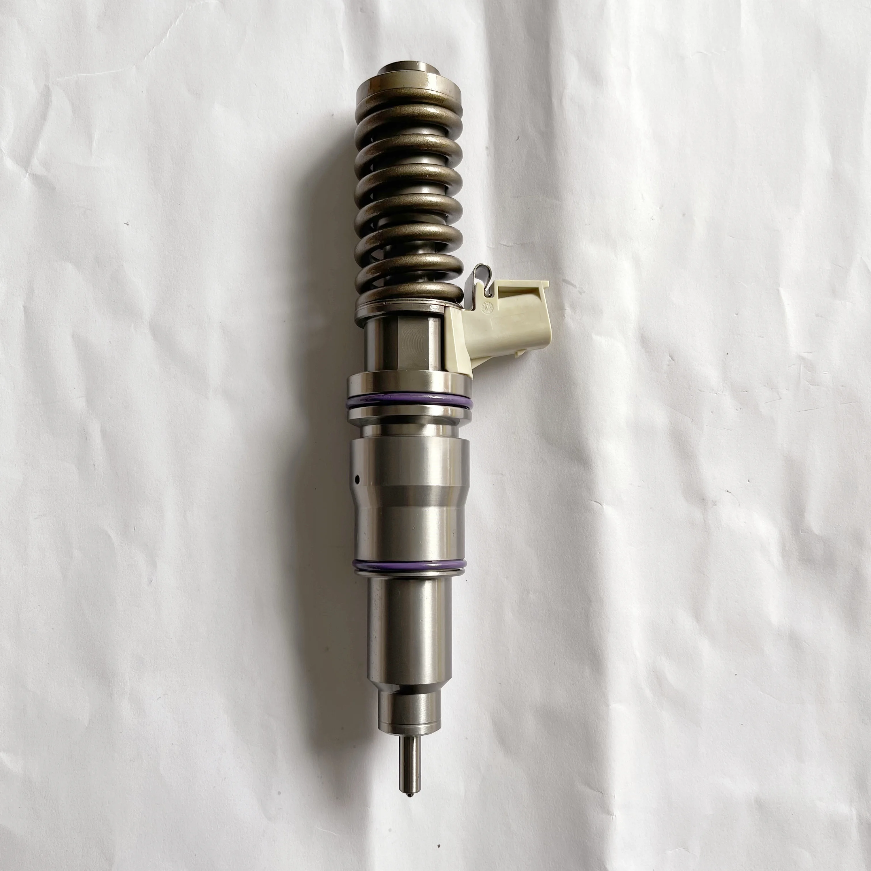 

Factory Wholesale Euro III truck Fuel Injector 33800-84830 BEBE4D21001