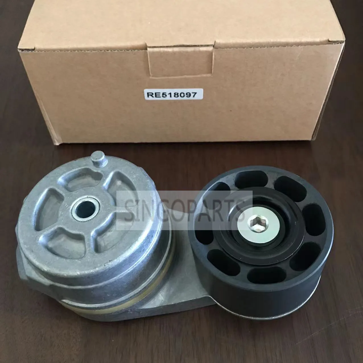 Фото Натяжной ролик ремня двигателя RE518097 для тракторов John Deere A-RE518097 5325 5425 5525 №4