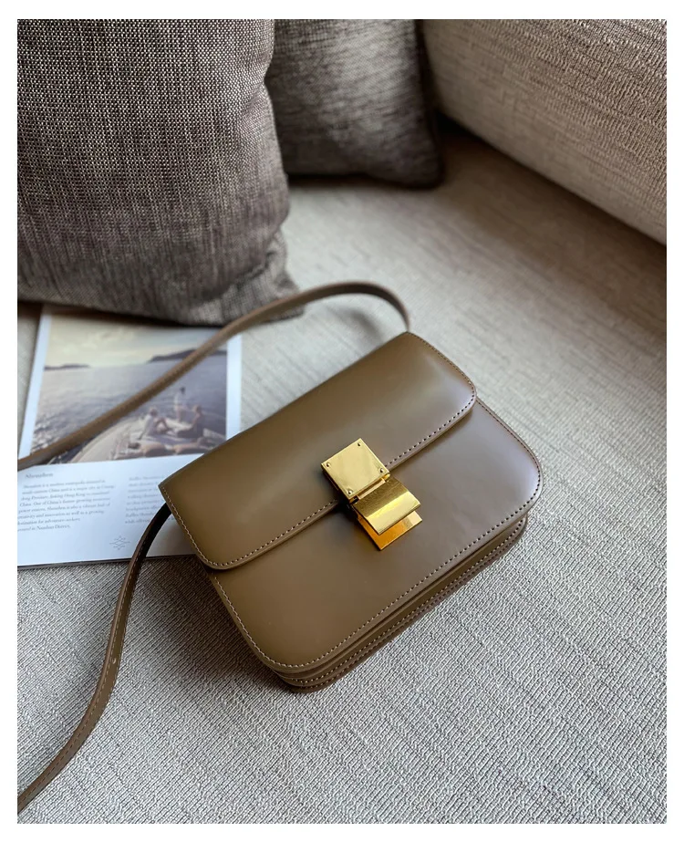 

High-quality Leather Tofu Bag 2022 New Autumn And Winter Shoulder Messenger Bag Fashion Online Celebrity Women's Bag
