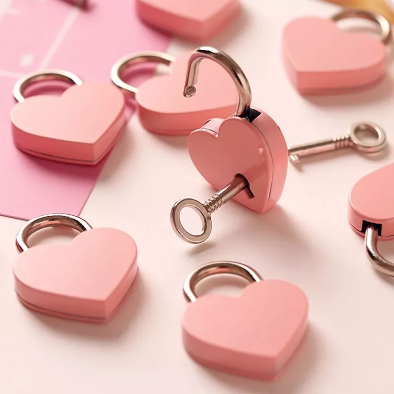 

Heart Shape Padlock Vintage Antique Style Pink Padlocks With Key Lock For Travel Wedding Jewelry Box Diary Book Suitcase