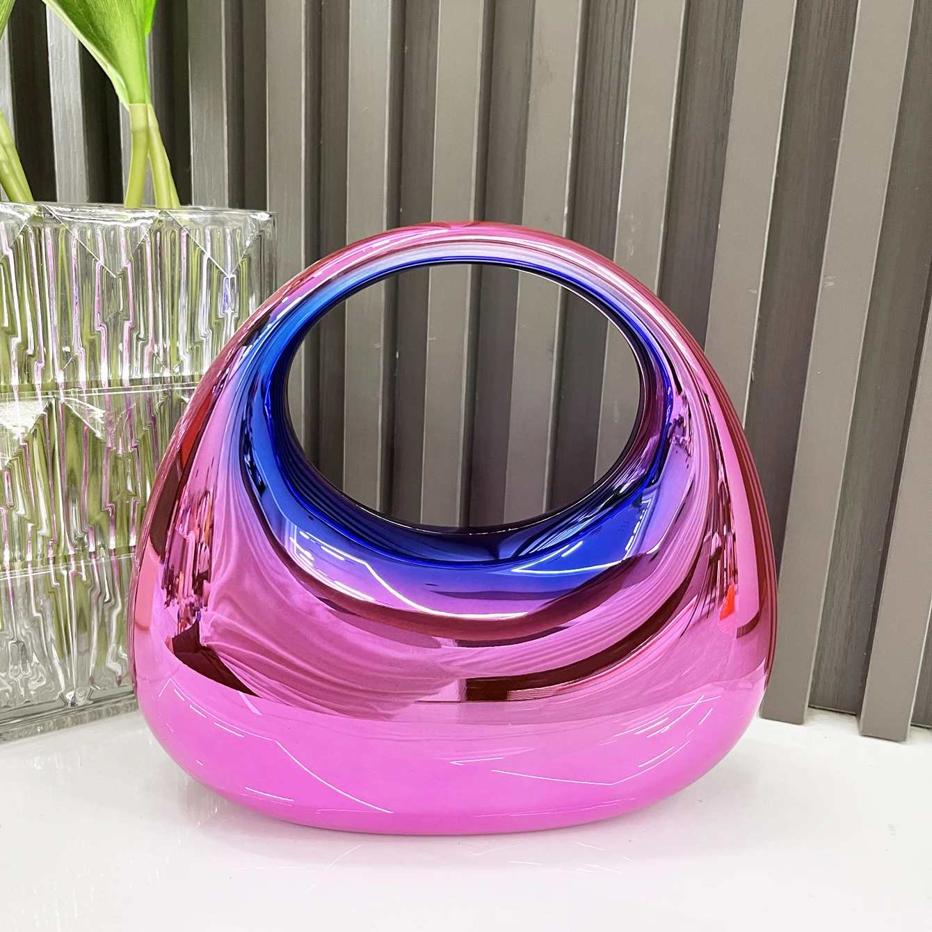 Золотая вечерняя сумка с лунным дизайном от Dancing Engine из акрилового материала в