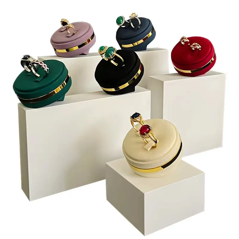 

7 Color Jewelry Shop Window Show Prop Rings Dispaly Stand Round Organzier Shelf Velvet Jewelry Show Product