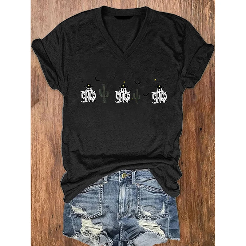 Rheaclot Halloween Cow Women's Cotton V-Neck T-shirt T-shirt