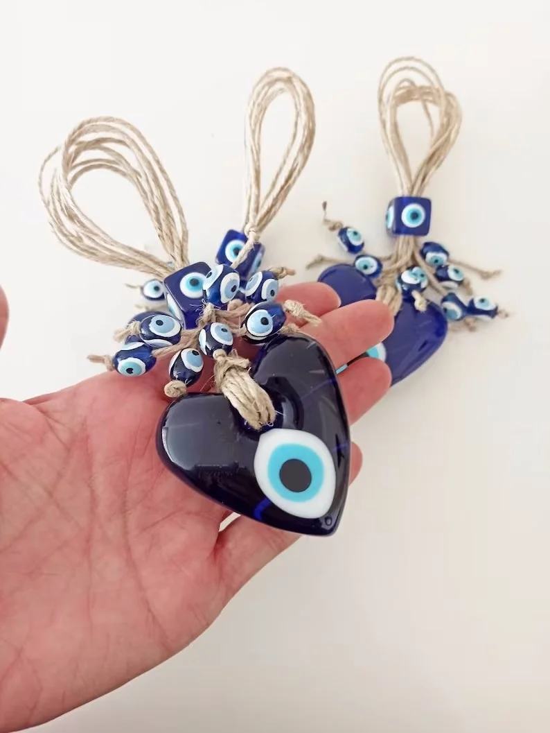 

Beautiful European blue eye pendant Türkiye blue glass pendant Devil's Eye pendant