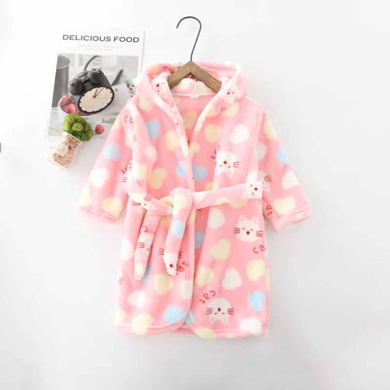 

Baby Girl Bathrobe Flannel Sleepwear Kid Towel Robes Bath Infant Pijamas Nightgown Toddler Hooded Thicken Children Clothing A730