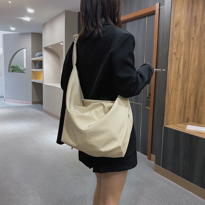 

2022 Cross Shoulder Bag For Women Large Capacity Versatile Solid Canvas Bag Fashionable Dumpling Bag Cумка Mаленькая женская
