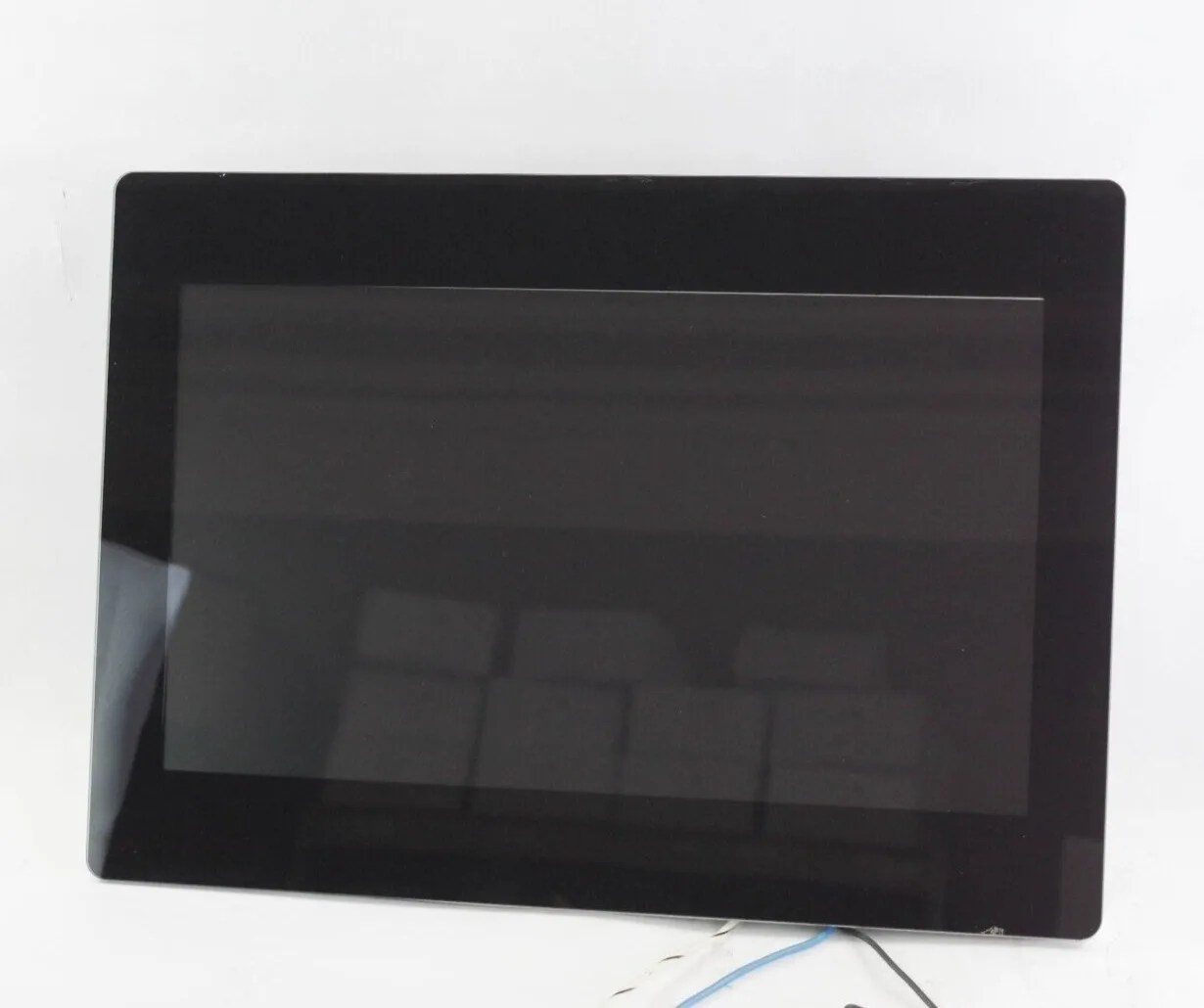 6200T-19WA SER A VersaView 5200 панель тонкий клиент