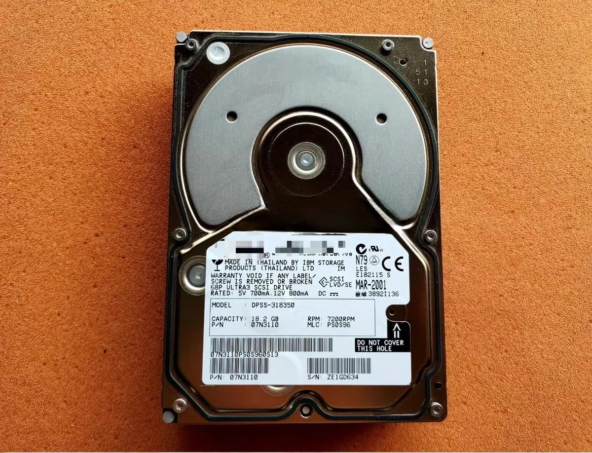 

Для жесткого диска IBM 07N3110 DPSS-318350 18G/18,2G 7,2 K 68-pin SCSI