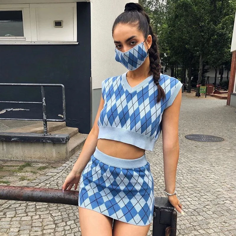 

Plaid Knitted Two Piece Suit Set Rave Outfit Club Sleeveless Tank Tops and Mini Skirt Suit 2 Piece Y2K Dress Sets Retro 90s Sets