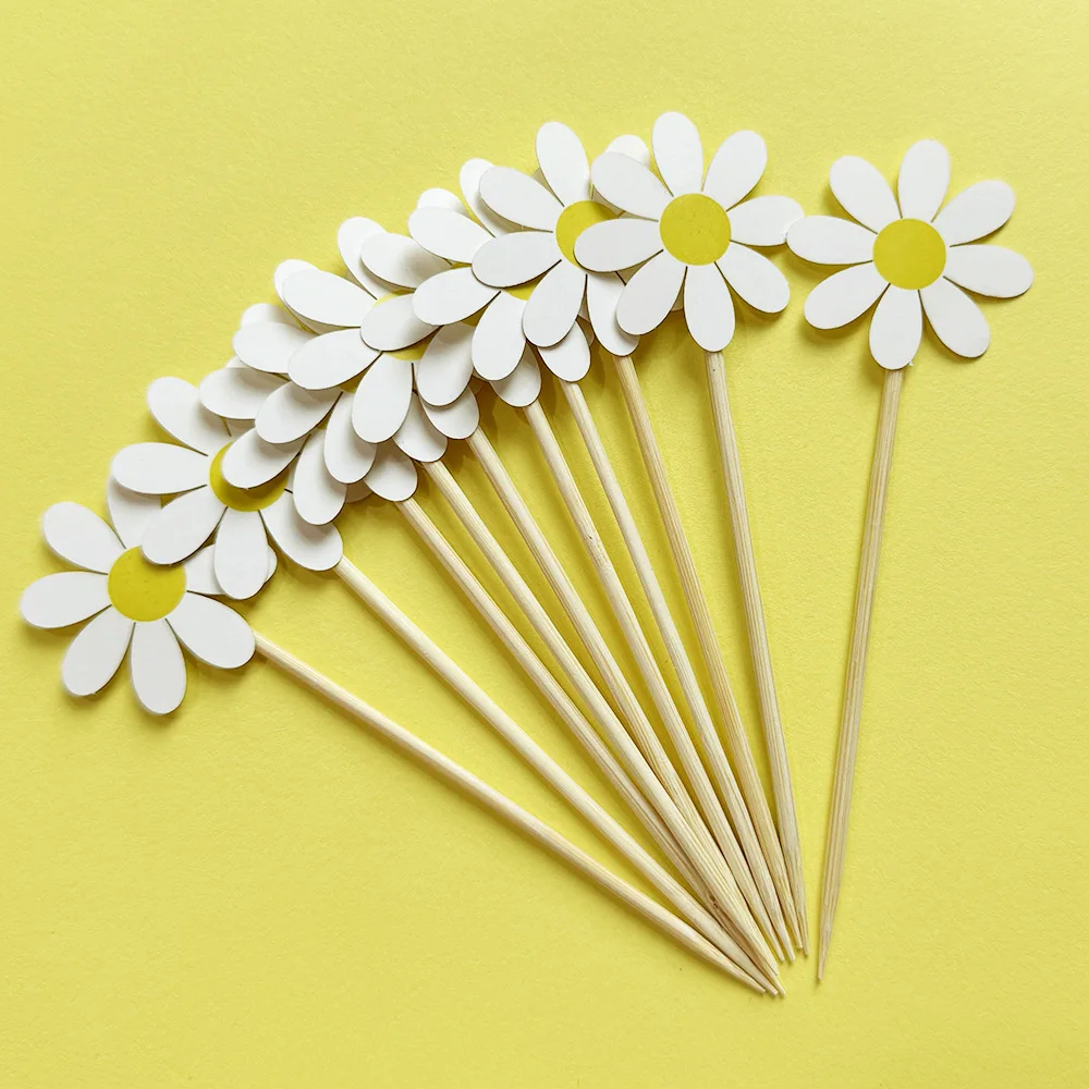 

Топперы для торта ромашки 20 шт.