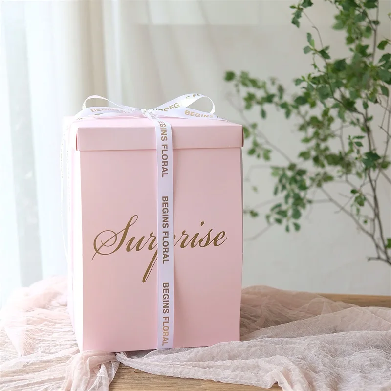

Popular Online Flower Arrangement Box Romantic Surprise Mysterious Gift Box For Girlfriend On Valentines Day