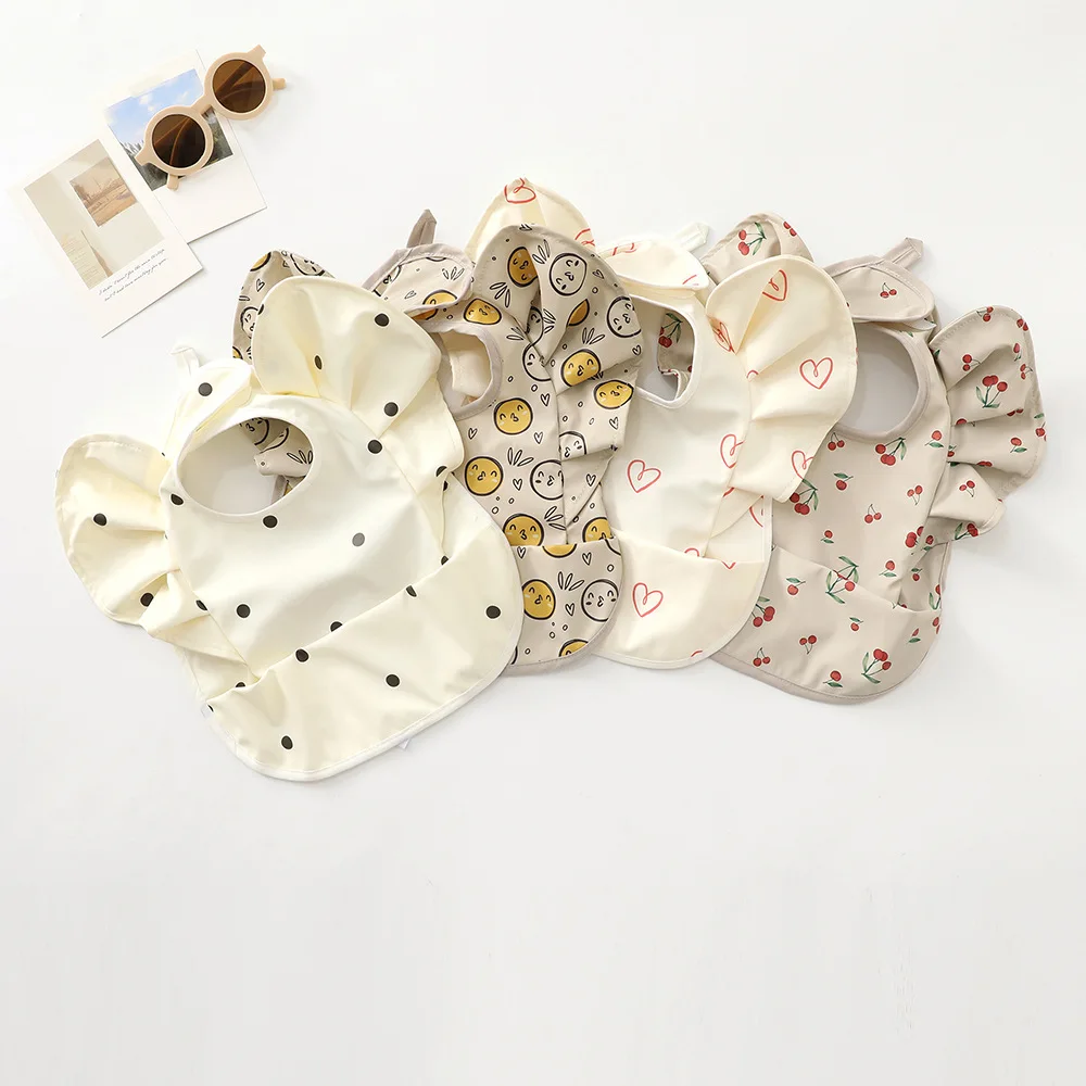 Waterproof Baby Bibs Cartoon Girl Boy Infant Meals Bib Anti-dirty Saliva Bibs with Angel Wings Baby Feeding Stuff Children Smock