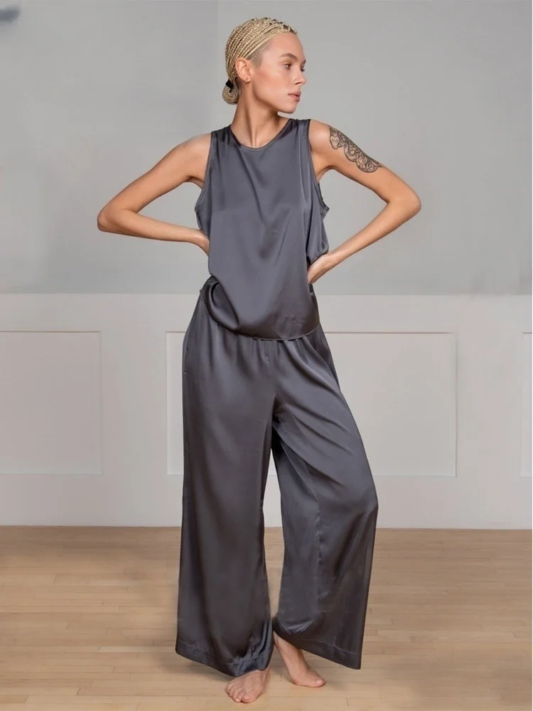 

Women Pajama Suit Spring Summer Female Homewear Sets Sleeveless Crossed Back Vest & Loose Trousers Two Piece Sets