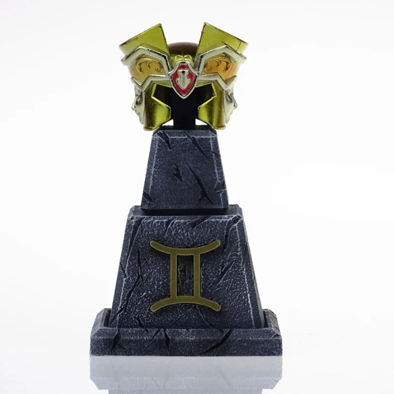 Фото Saint Seiya Myth Cloth EX Подставка для шлема/Опора/Рукавница для Leo/Lion Aiolia Gemini Saga Plus Рыцари Зодиака Фигурка №4