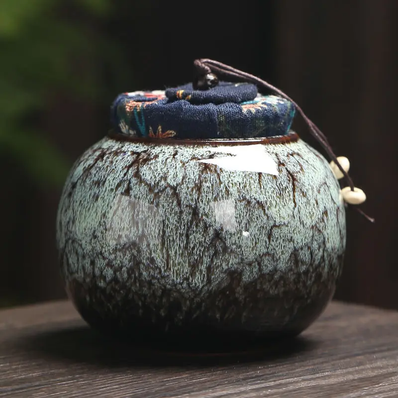 

Керамическая чайная банка