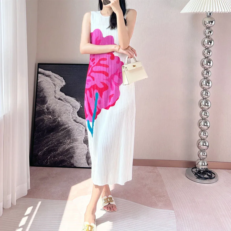

Miyake Pleated Dress Female Summer Temperament Elegant Round Neck Sleeveless Print Dress Loose Thin Long Dress Female Clothing