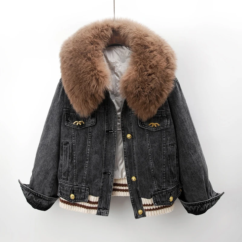 Джинсовая куртка из натурального меха лисы с хлопковой подкладкой женская