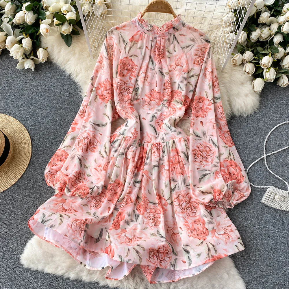 

VANOVICH European and American Style 2022 Spring New Fashion Stand-up Collar Big Streamer Halter Back Puff Sleeve Printed Dress