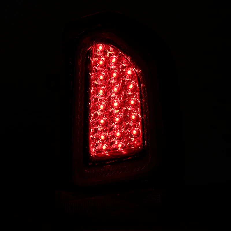 Фонарь заднего хода для Chrysler 300 2015-2023