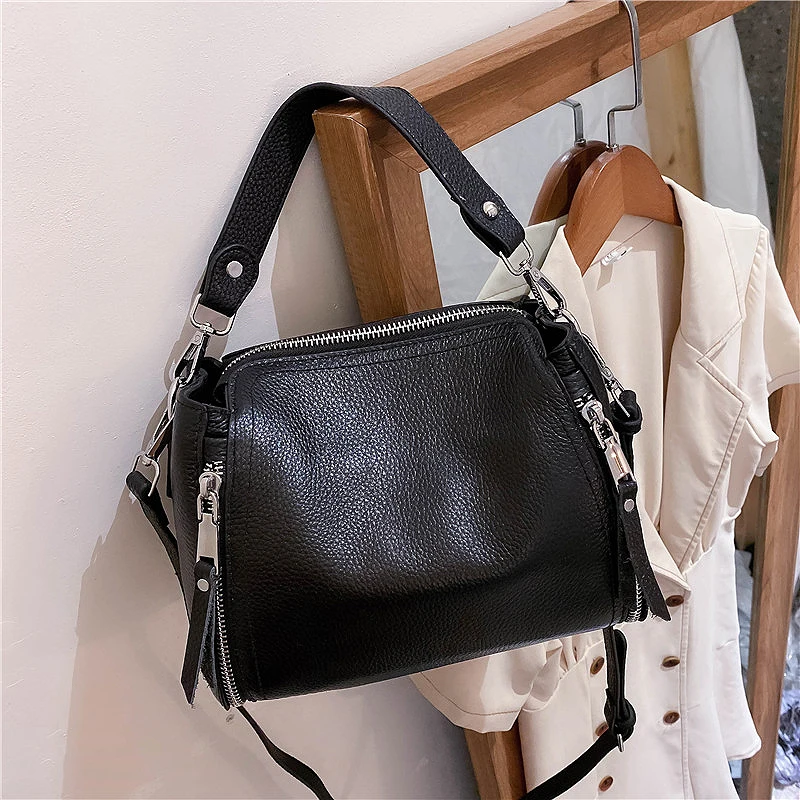 

Designer Genuine Leather Messenger Bags For Women High Capacity Handbags Travel Luxury Cowhide Crossbody Bag Female Shoulder Bag