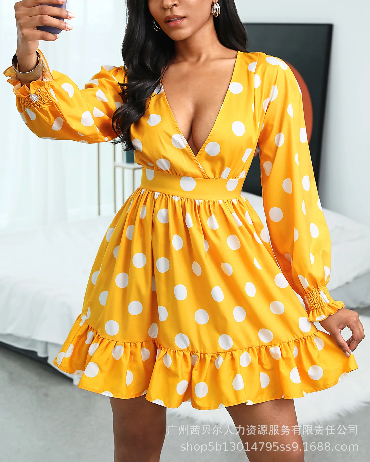 

2021 New Yellow Polka Dot V-Neck Dress - No Positioning Print 2022 Summer Women's Clothing