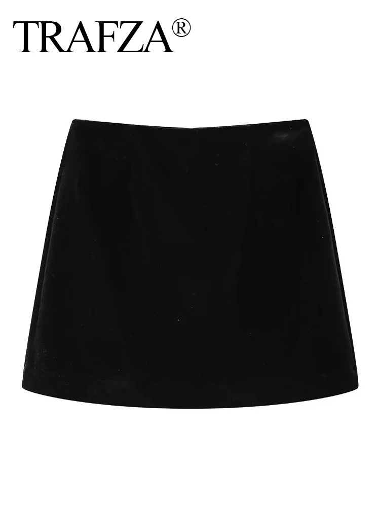 

Женская мини-юбка трапециевидной формы с карманами на молнии сзади