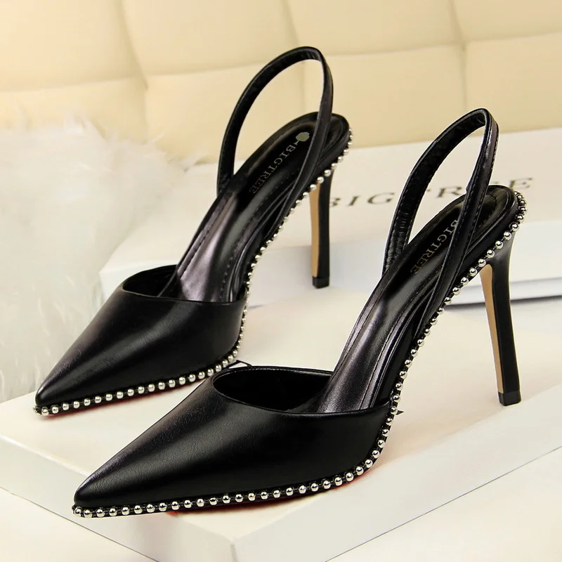 

Women Pumps Patent Leather Shoes High Heels Stiletto Luxury Party Shoes Metal Chain Rivets Heels Pumps Shoes Pointed Toe shoes