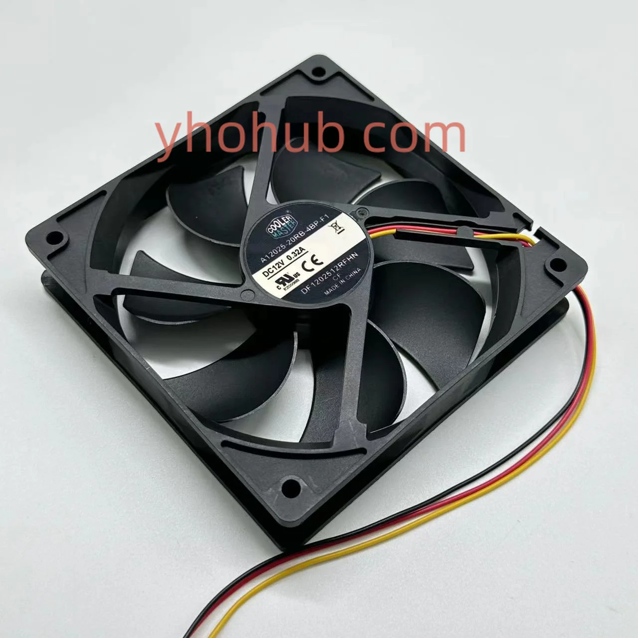 Master A12025-20rb-4bp-f1 Dc 12v 0.32a 120x120x25mm 3-wire Server Cooling  Fan