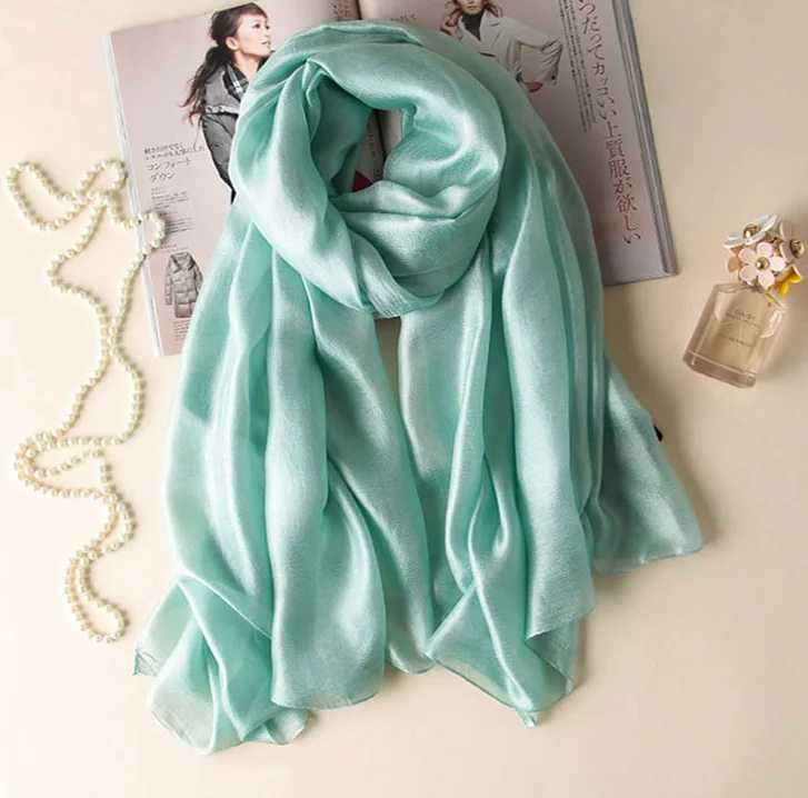 

Luxury Brand Women Silk High Quality Scarves Fashion Hairband Headband Turban Women's Bag Wrist Scarf Scarf
