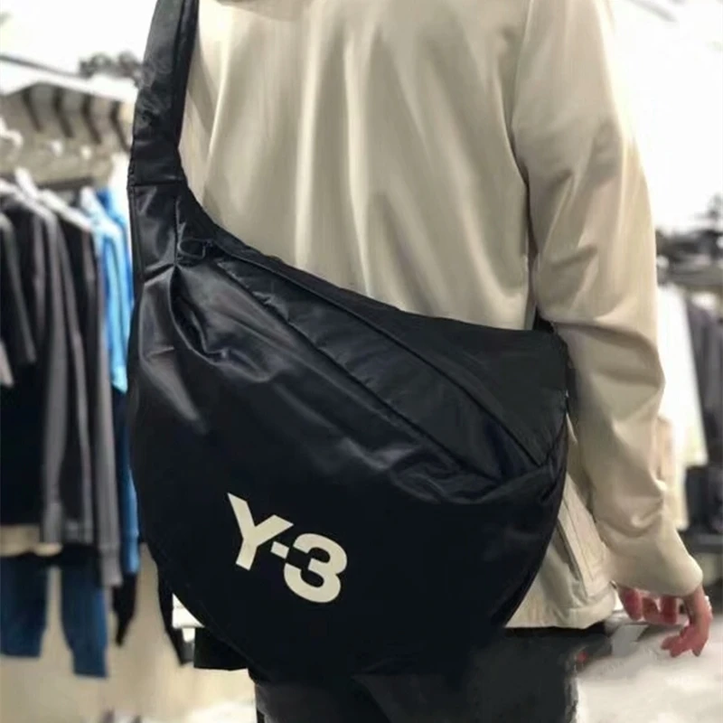

2023 Y3 Dumpling bag fitness bag one shoulder cross body chest bag BB36