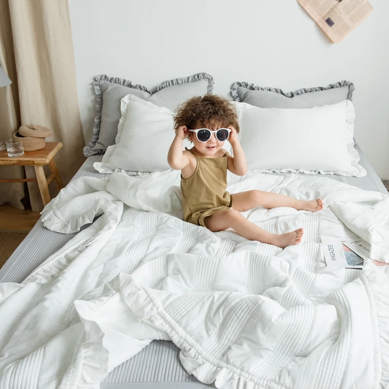 

EZZ 2 Ins Korean Cotton Stitch Linens Bedspread Summer Quilted Blanket Thickened Coverlet On The Bed Room Decor Bed Cover