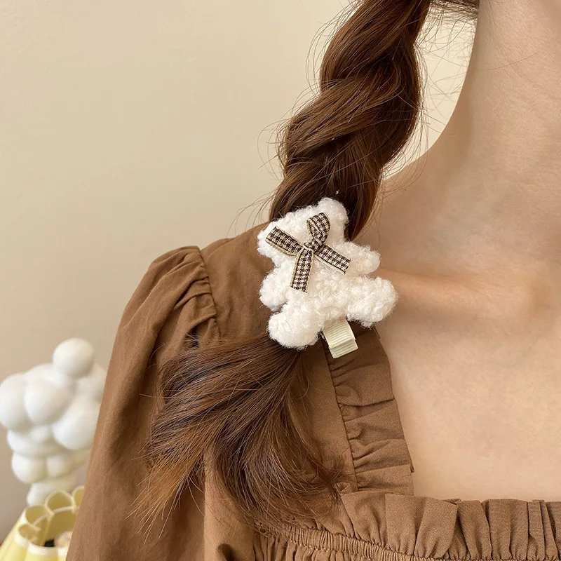 

Cute Little Bear Hair Clip Plush Edges Side Bangs Hair Clip Sweet Minimalist Headwear Korean Hair Accessories for Girl