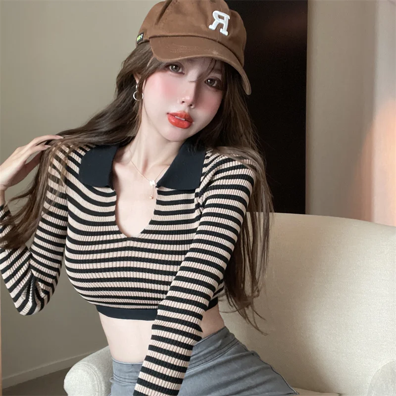 

Knitted T-shirts for Women Fashion Striped Backless Bandage Bow Woman Tshirts Y2k Clothes Crop Tops Korean Tunic Sexy T Shirt