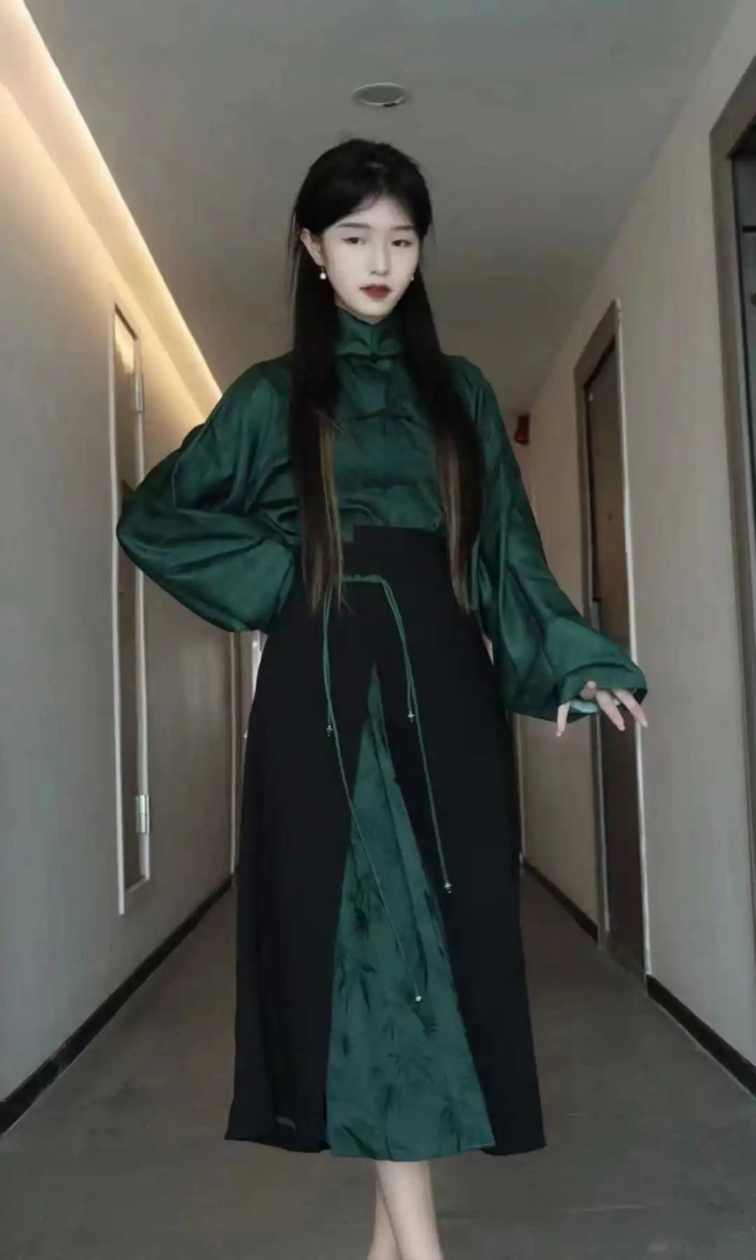 Wonens модная одежда Рубашки + лошадиное лицо юбка комплект из двух предметов