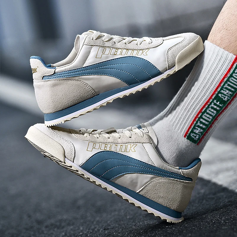 New Retro Men Sneakers Breathable Running Shoes Lightweight Walking Jogging Sport Shoes Men Designer Trainers Zapatillas Hombre