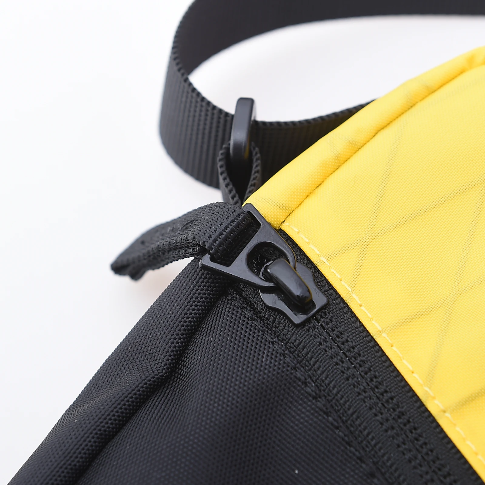 AONIJIE Unisex Lightweight Outdoor Messenger Bag Daily Cross Body Bag Sports Shoulder Pouch For Travel Hiking Camping Fishing